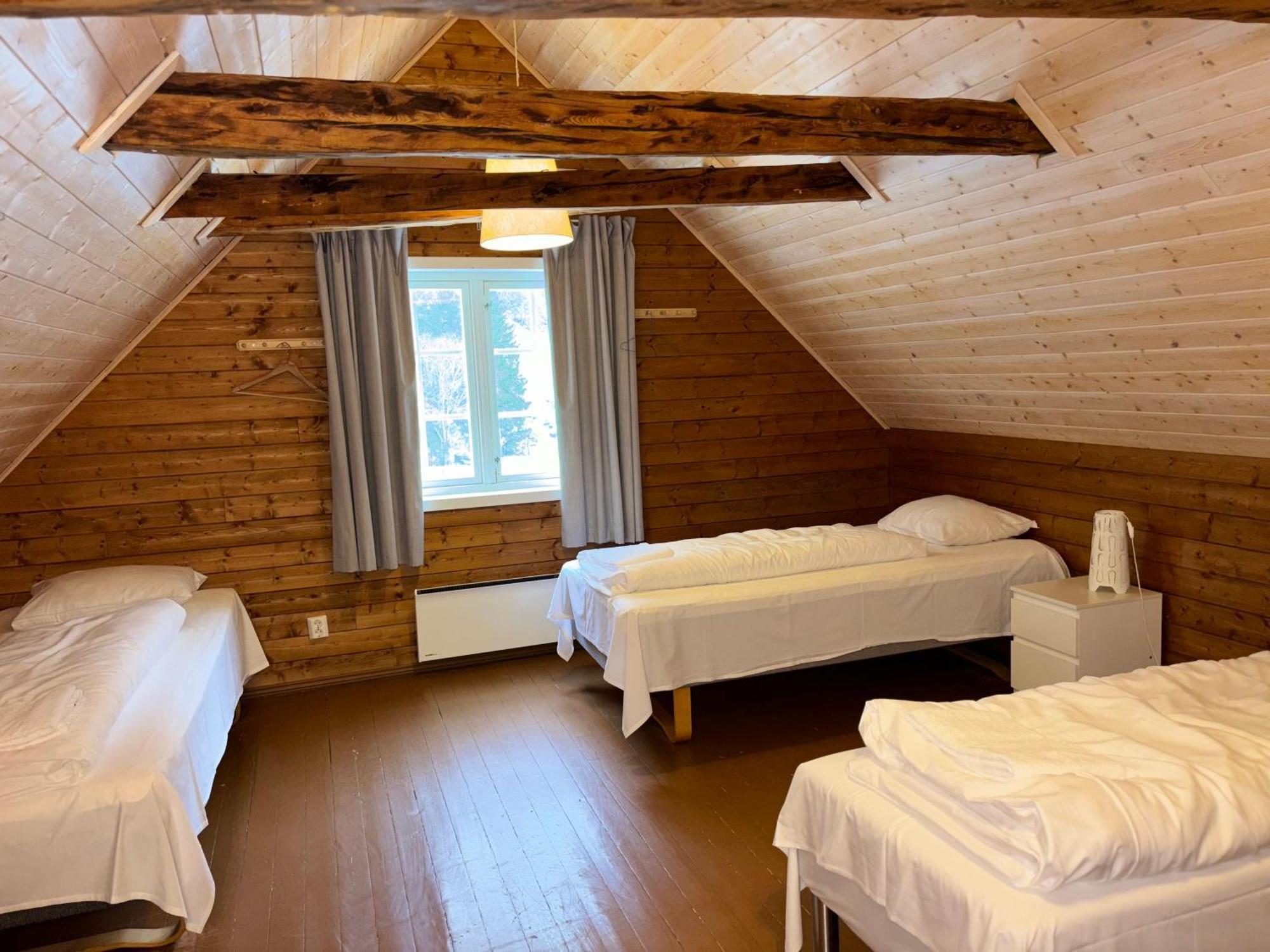 Brekke Gard Hostel Флам Экстерьер фото