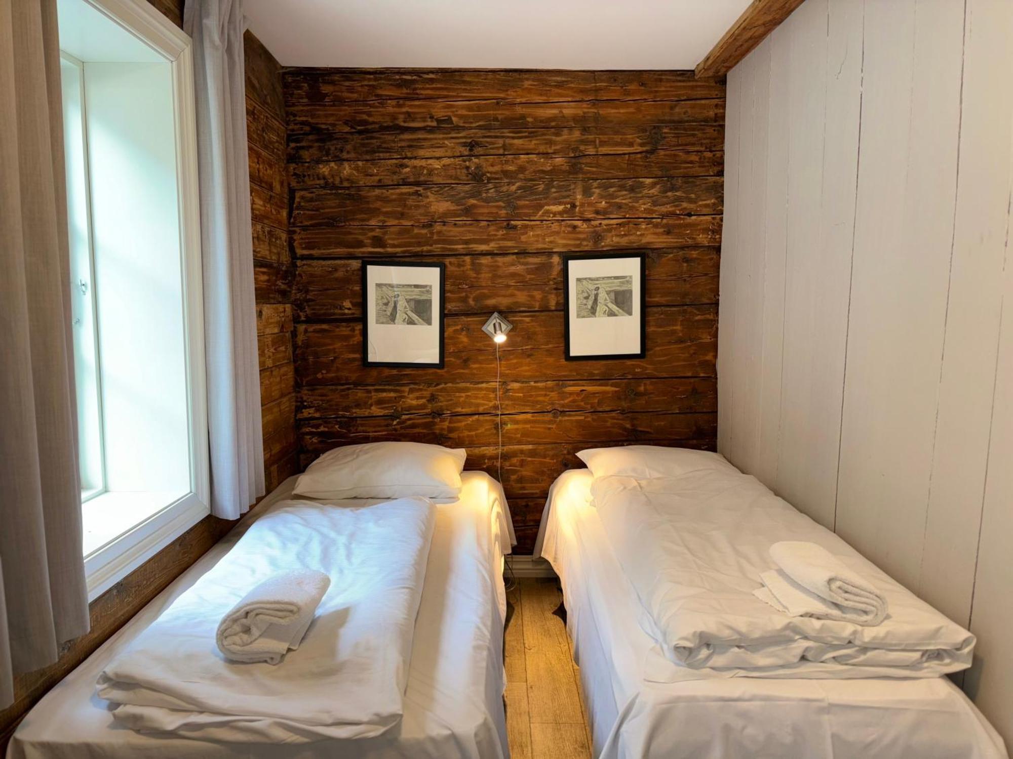 Brekke Gard Hostel Флам Экстерьер фото